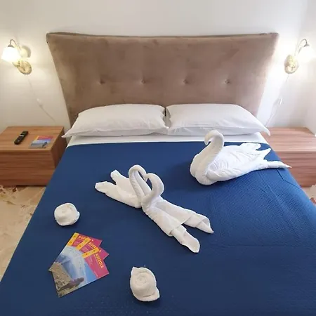 Apartment Sweet *