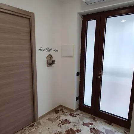Apartment Sweet *